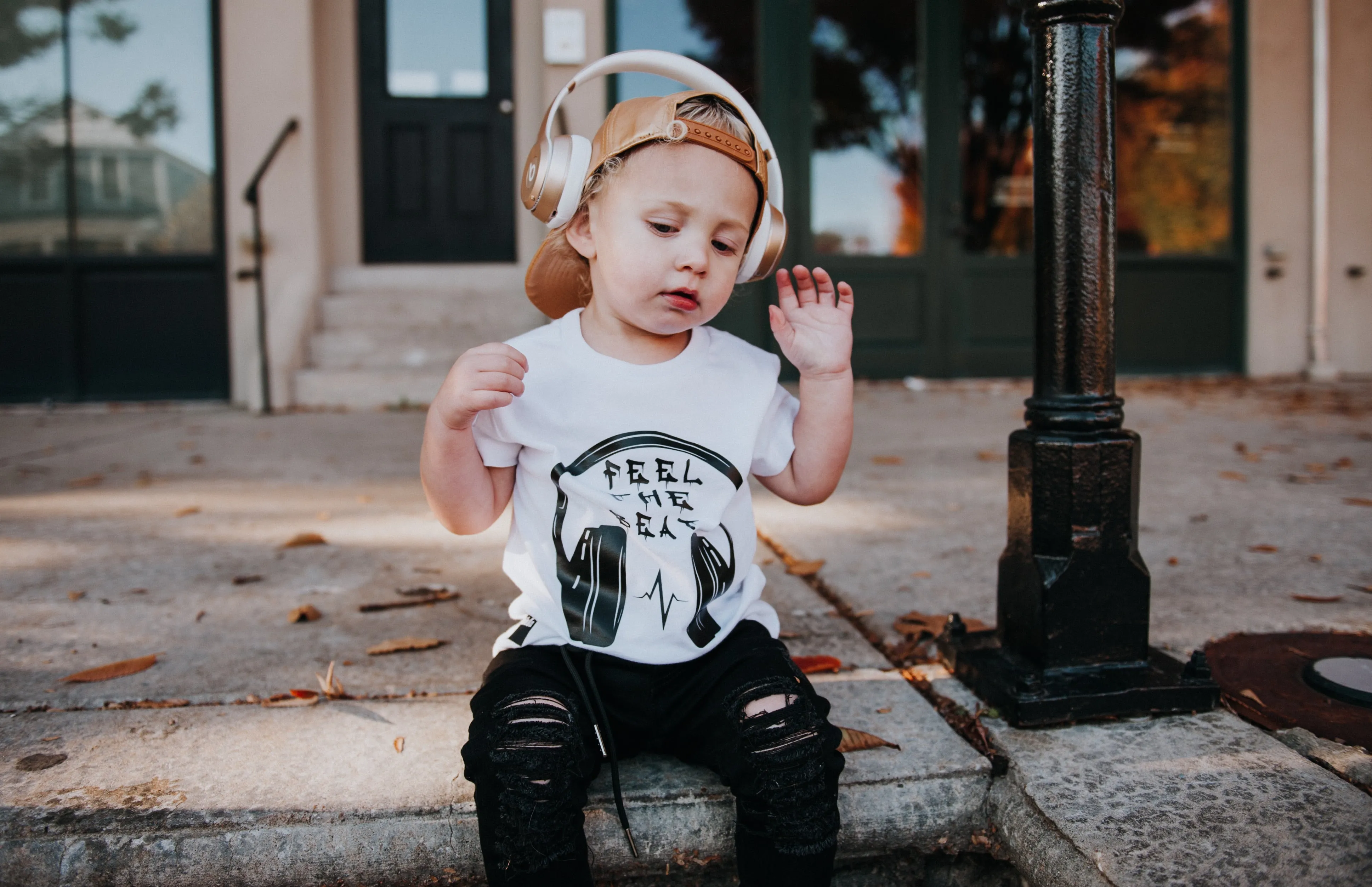 Feel The Beat Tee