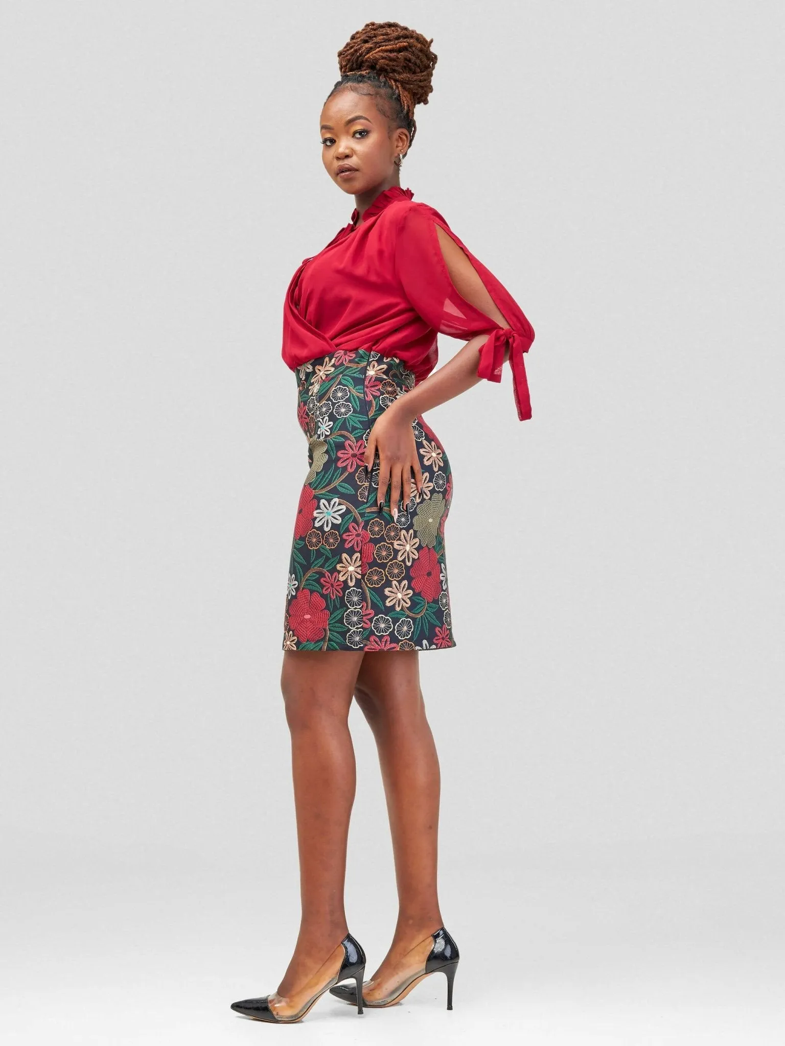 Immaculate Chic Floral Dress - Red