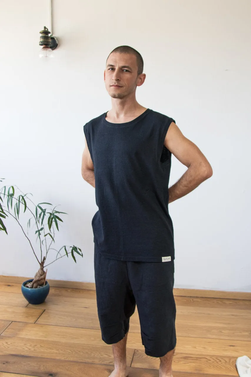 Knee-length wide unisex shorts
