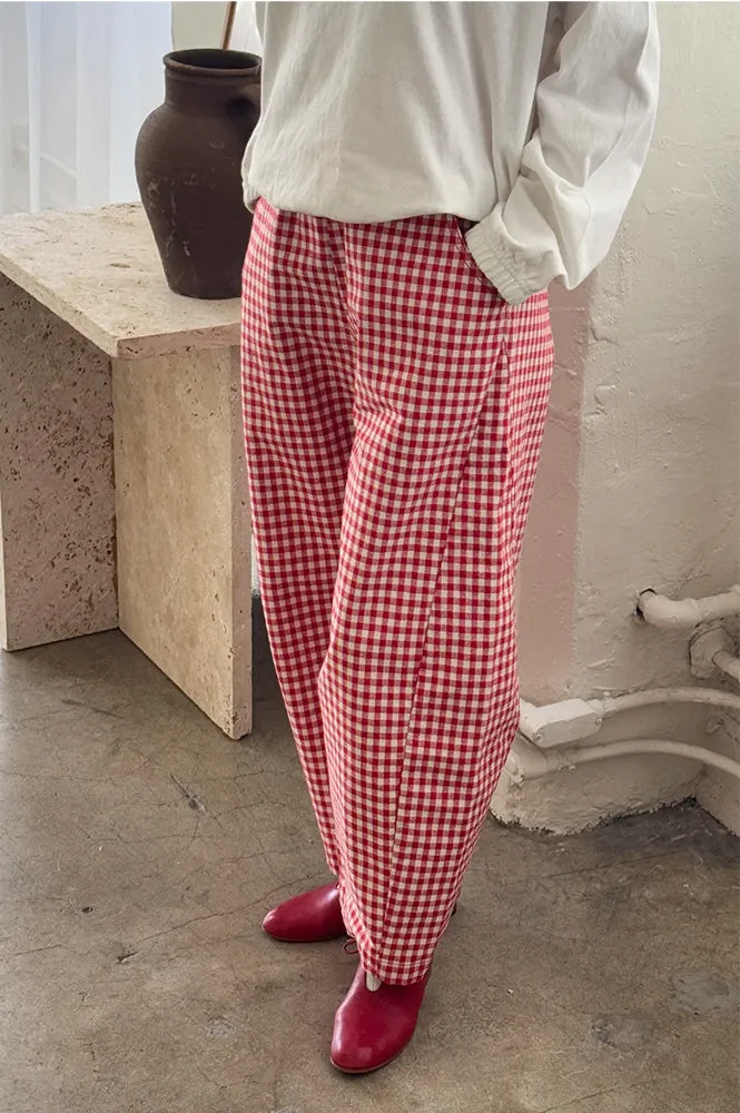 Le Bon Shoppe Arc Red Gingham Pants