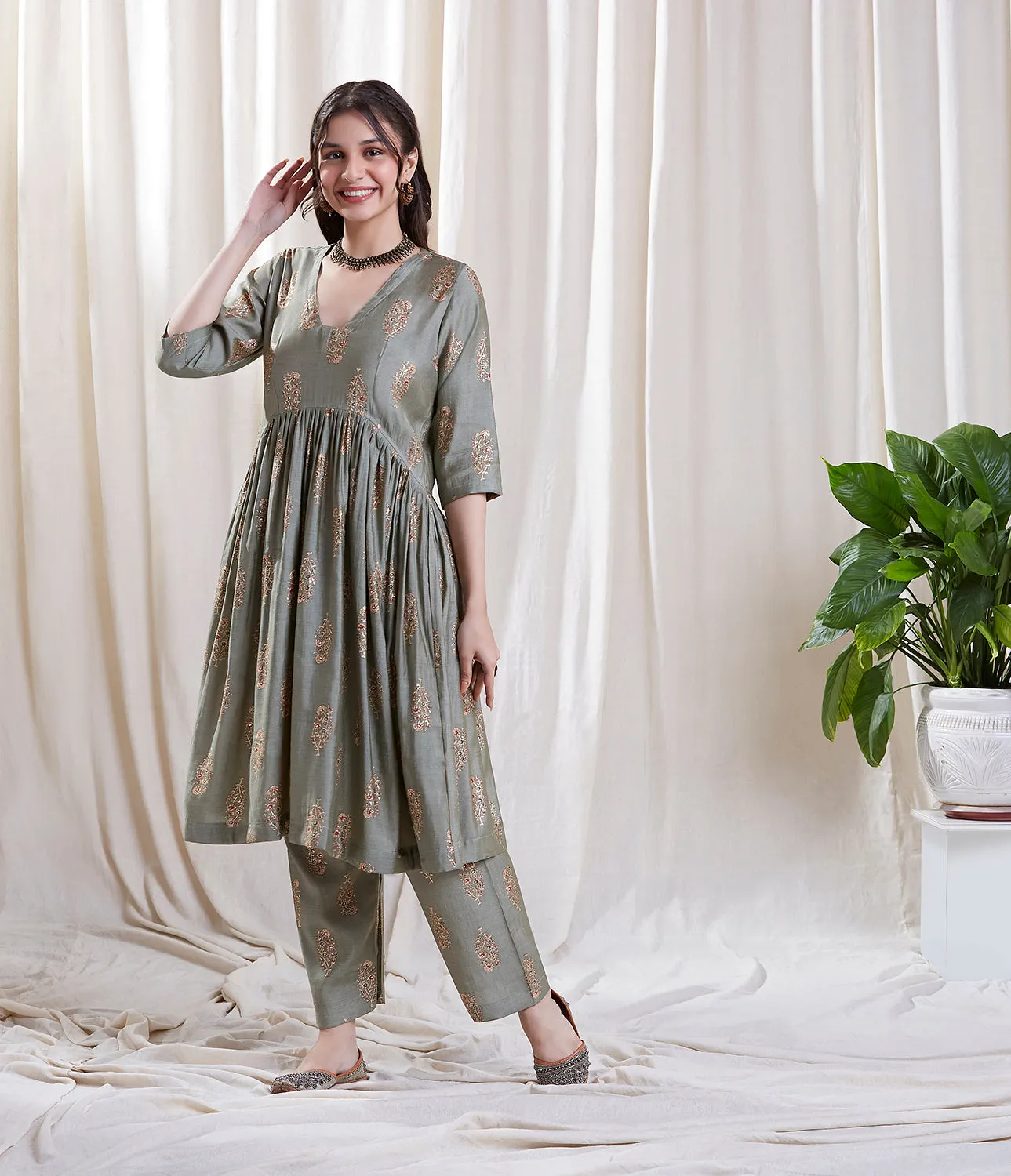 Riya Green Kurta Set